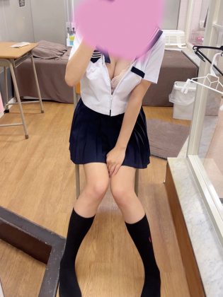 咲野みみ