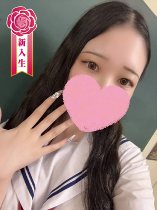 影山ゆあ