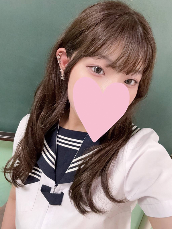 桜河ねね